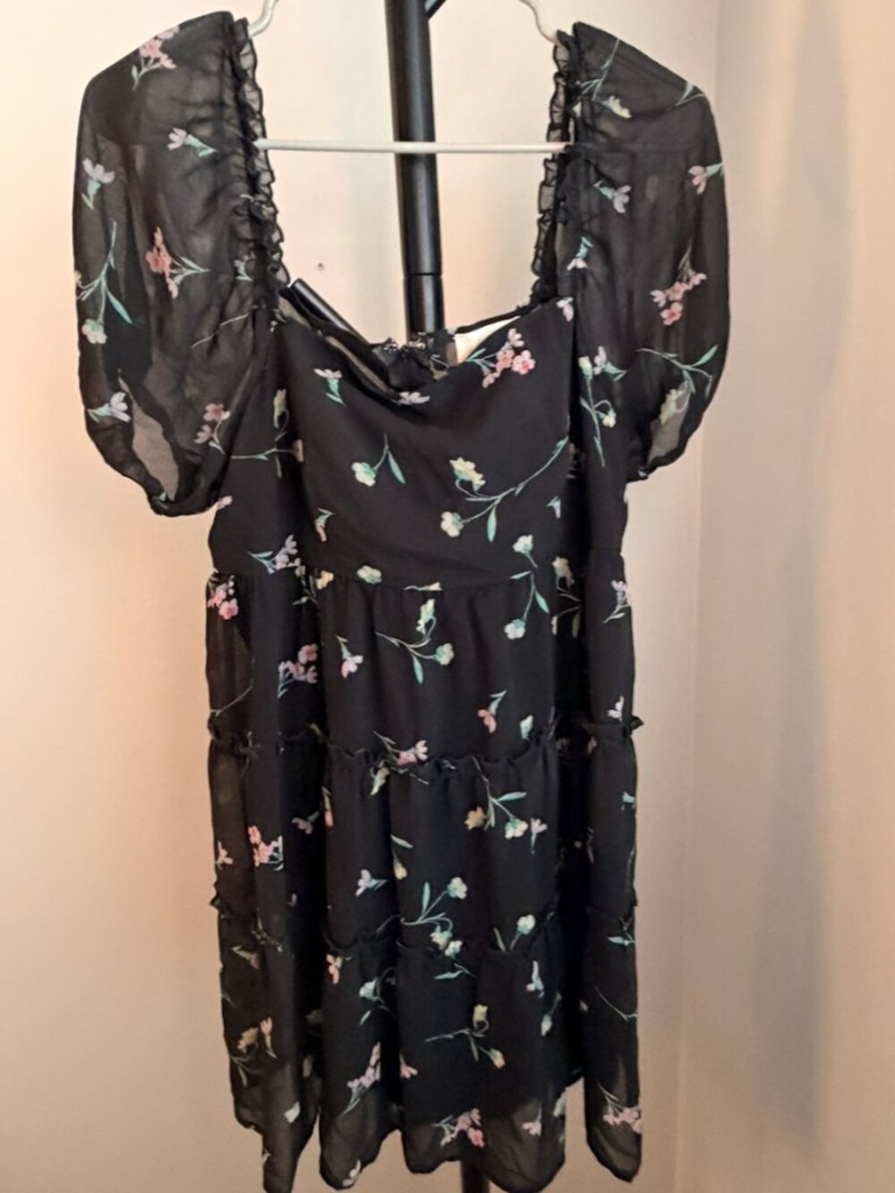 Black Floral Puff Sleeve Tiered Mini Dress